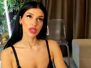 Lunaria Lesbian webcam from Romania